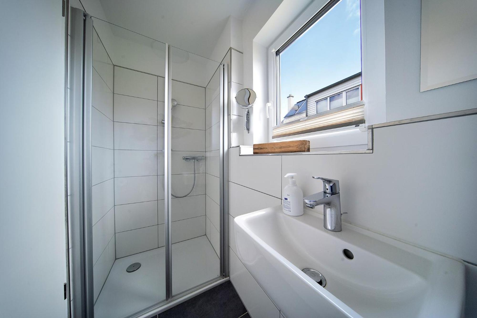 Ferienhaus Lieblingsplatz By Seeblick Ferien Oro, Direkte Wasserlage,Sauna,Kamin ออลเพนิทซ์ ภายนอก รูปภาพ