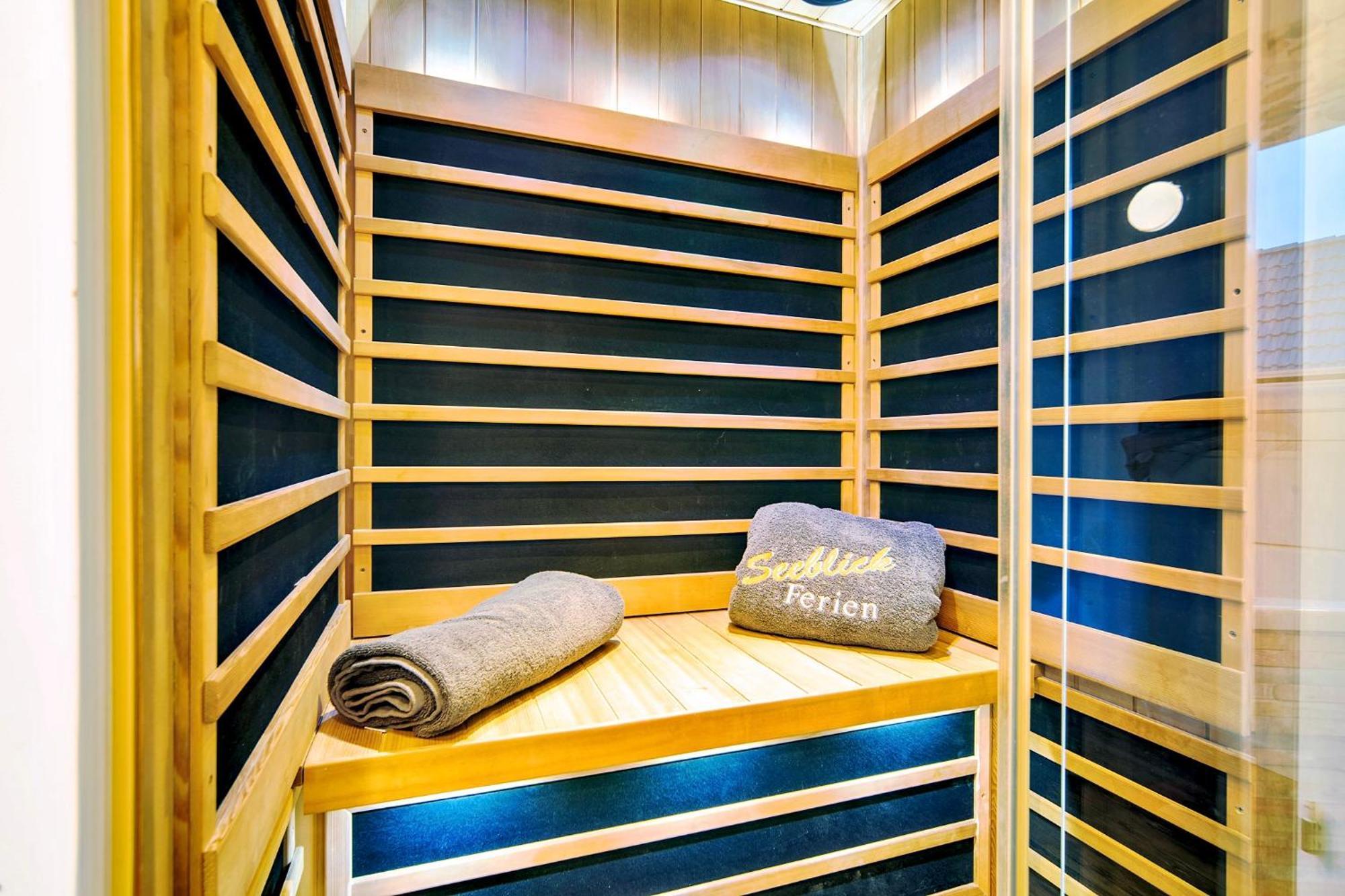 Ferienhaus Lieblingsplatz By Seeblick Ferien Oro, Direkte Wasserlage,Sauna,Kamin ออลเพนิทซ์ ภายนอก รูปภาพ